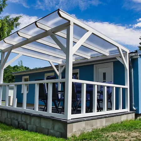 Waldgefluester 70 Qm I Ueberdachte Terrasse I 2 Schlafzimmer I Strandnah