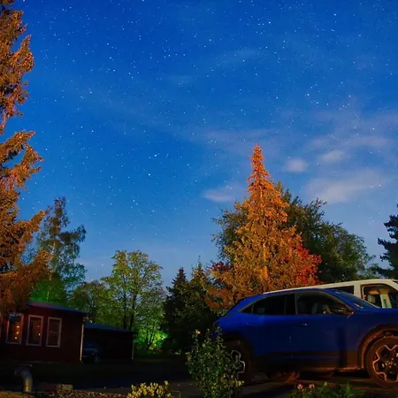 Waldgefluester 70 Qm I Ueberdachte Terrasse I 2 Schlafzimmer I Strandnah