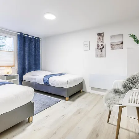 Waldgefluester 70 Qm I Ueberdachte Terrasse I 2 Schlafzimmer I Strandnah * يواخيمستال