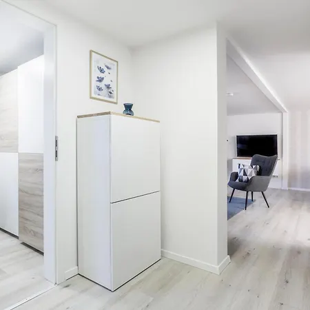 Waldgefluester 70 Qm I Ueberdachte Terrasse I 2 Schlafzimmer I Strandnah Holiday home
