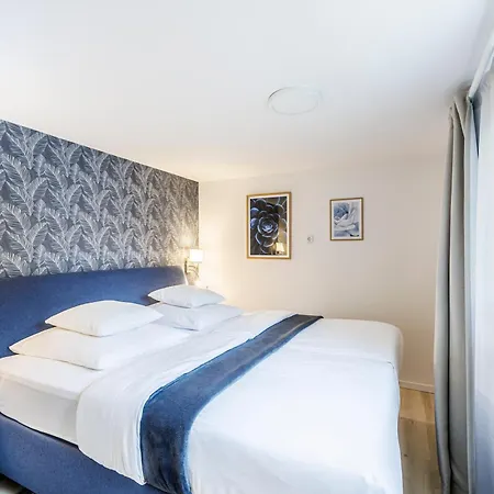 Waldgefluester 70 Qm I Ueberdachte Terrasse I 2 Schlafzimmer I Strandnah Joachimsthal