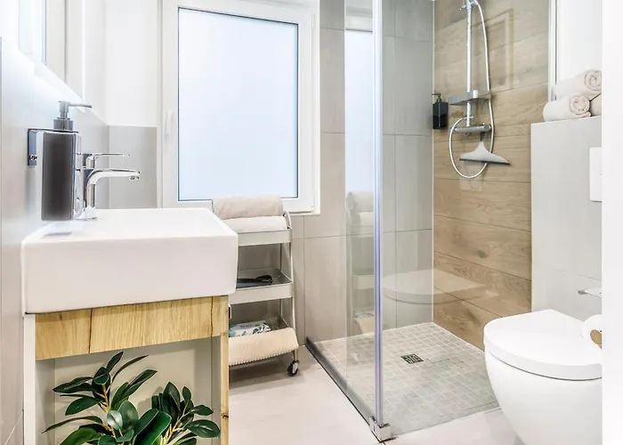 Waldgefluester 70 Qm I Ueberdachte Terrasse I 2 Schlafzimmer I Strandnah Tatil Evi Joachimsthal