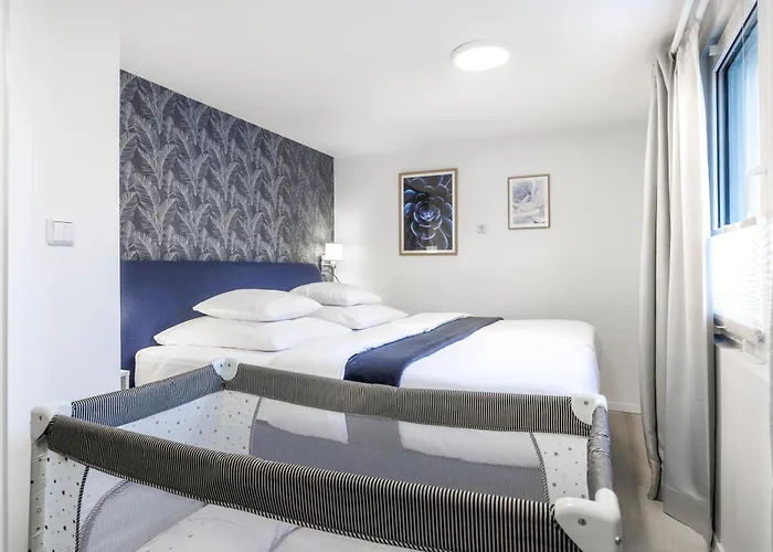 Waldgefluester 70 Qm I Ueberdachte Terrasse I 2 Schlafzimmer I Strandnah * Joachimsthal